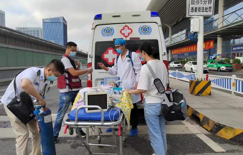 吉首市救护车出租公司